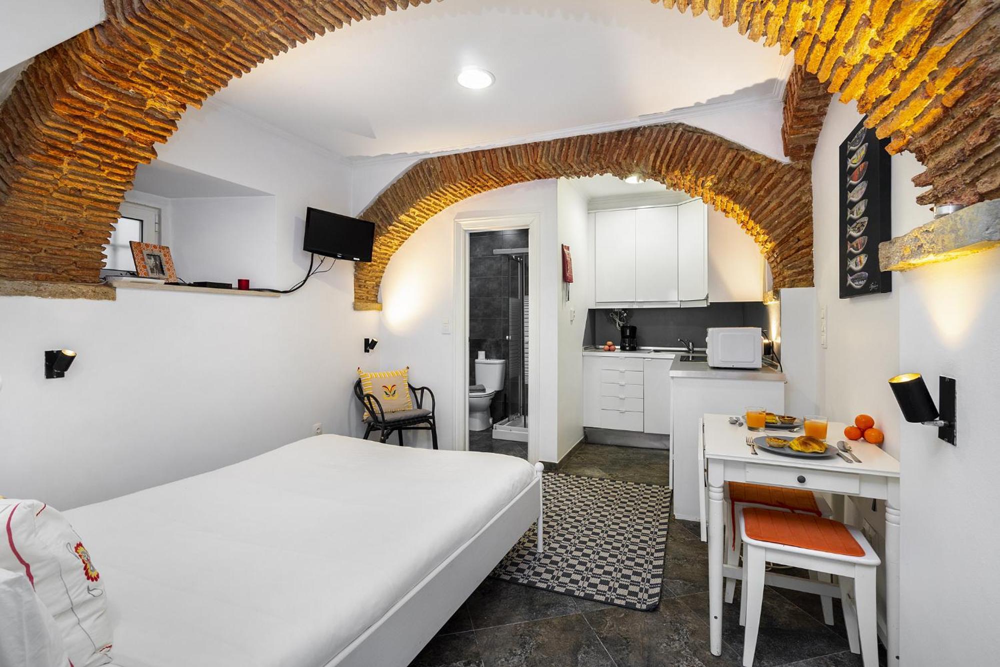 Whome Cozy Alfama Haven: Perfect For Exploring Apartamento Lisboa